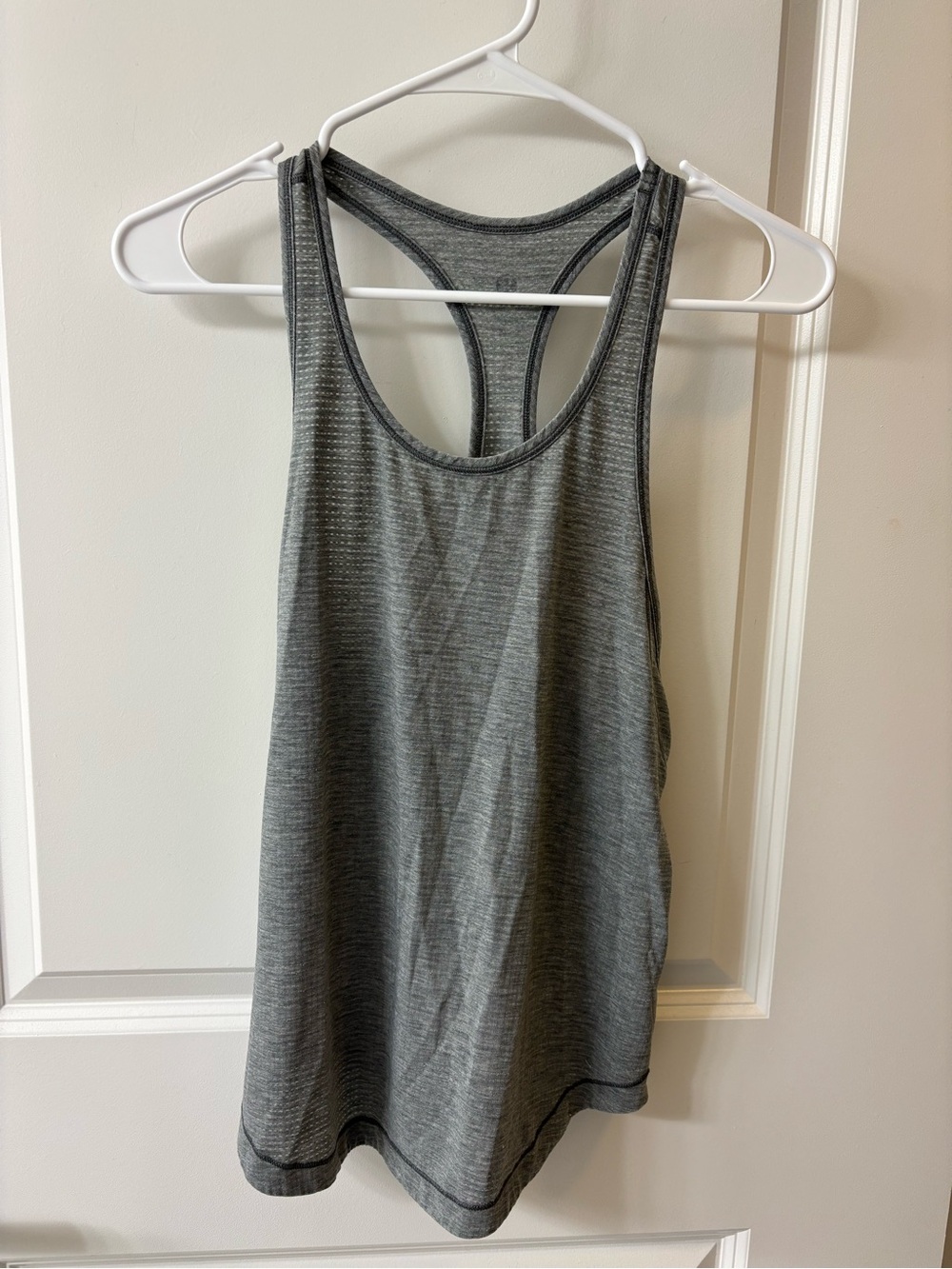 Lululemon Gray Racerback Women's Tank Top